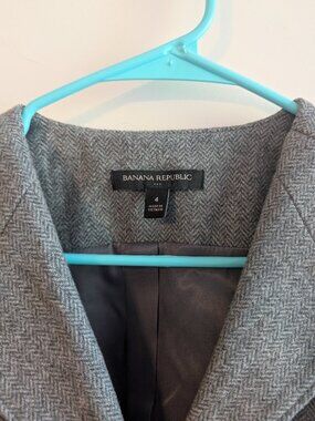 Banana Republic Herringbone Vest